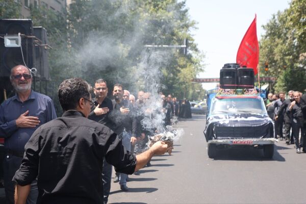 برپایی دسته عزاداری اداره‌کل آموزش و پرورش شهر تهران 