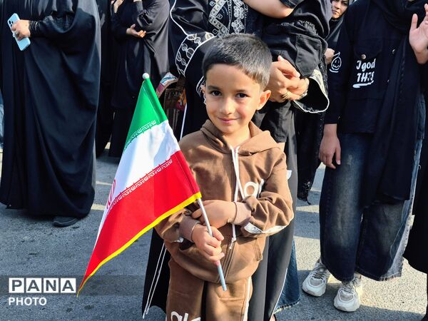 عنبرآباد در سوگ شهادت مقام معظم رهبری