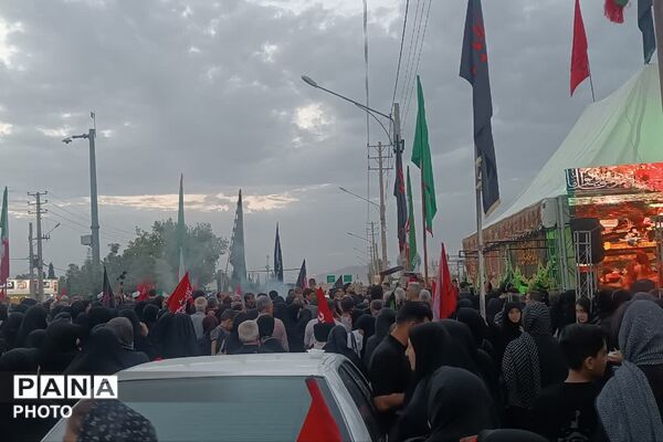 دلدادگی فرهنگیان در موکب اربعین حسینی