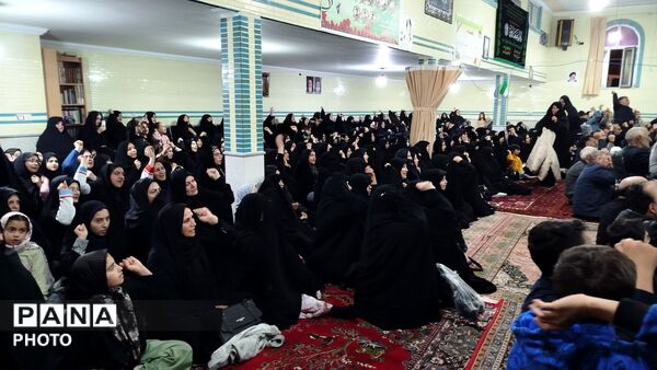 مراسم بزرگداشت رهبر شهید امت در هوراند