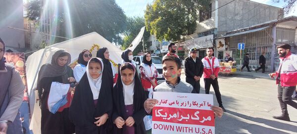 راهپیمایی روز ۱۳ آبان در شهرستان سملقان