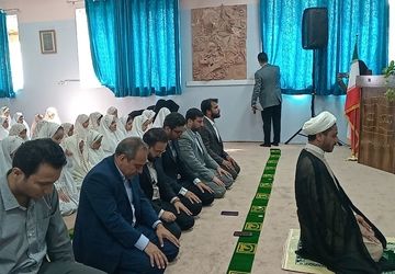 نواخته‌شدن زنگ نماز همزمان با مِهر در دبستان لطیفه 