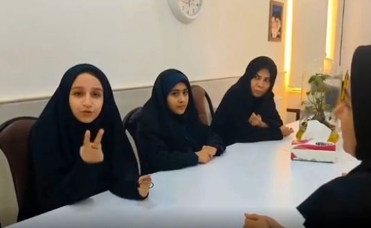 آزادی یک زندانی با کمک 230 میلیون ریالی دانش‌آموزان مدرسه‌ای در قم

