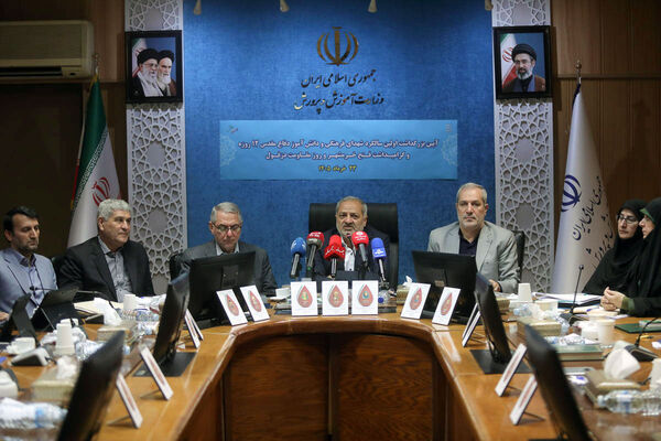 آیین بزرگداشت  اولین سالگرد شهدای فرهنگی و دانش آموز دفاع مقدس 12 روزه
