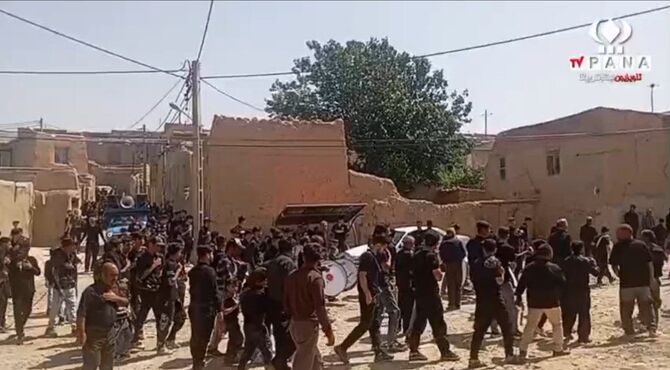 مردم روستای گزکوه در سوگ علمدار کربلا عزاداری کردند