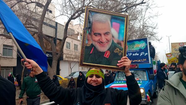 حضور پر شور مردم مشهد در راهپیمایی ۲۲ بهمن