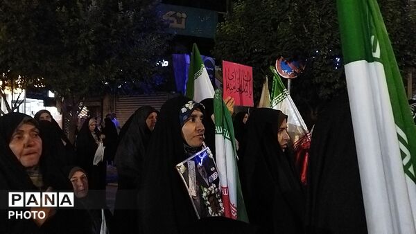 نود و نهمین شب از اجتماعات مردمی نیشابور 