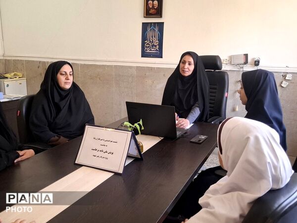 اجرای تعزیه به مناسبت دهه دوم محرم در بهارستان دو