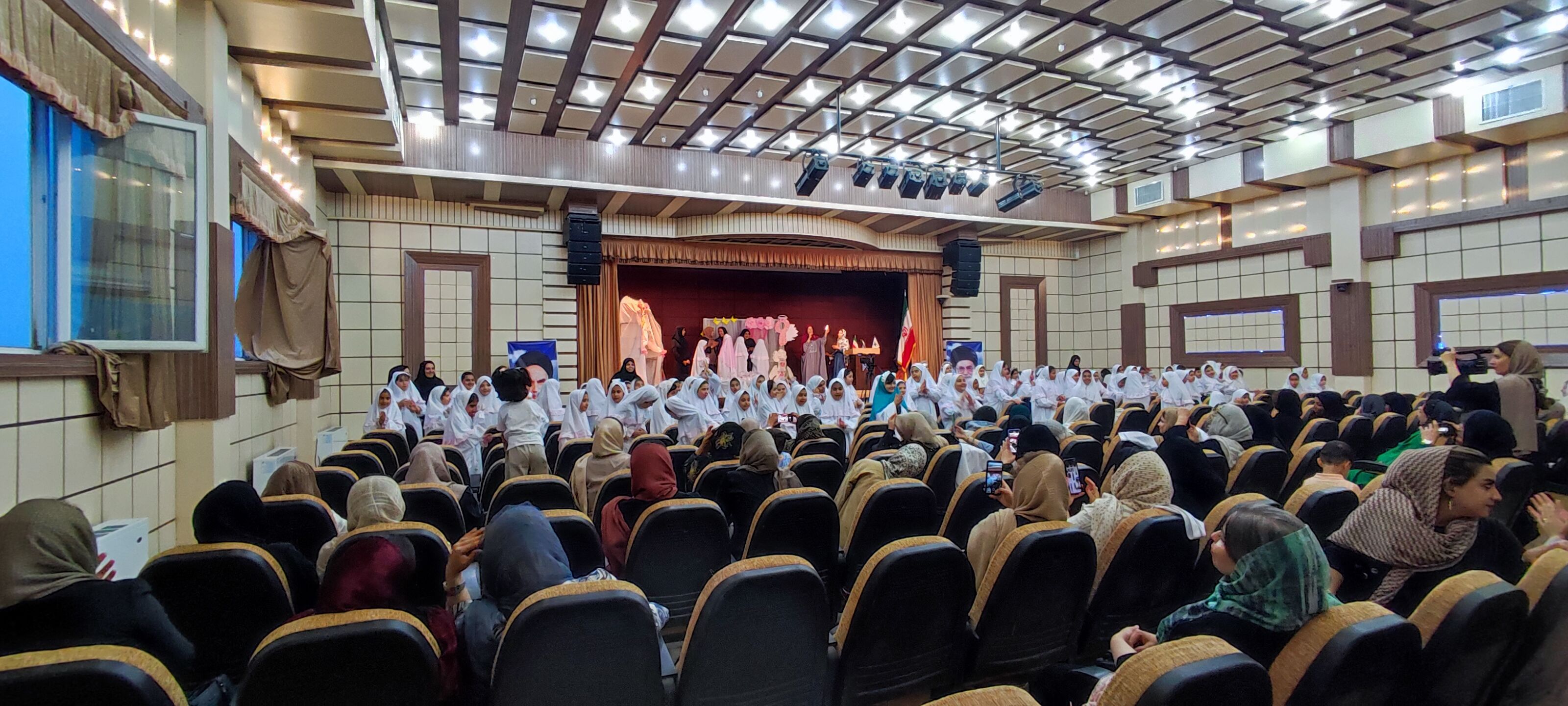 جشن تکلیف دانش‌آموزان دختر مدرسه سما شیروان