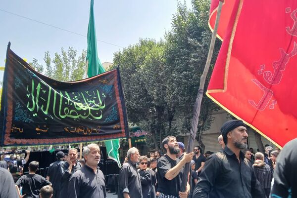 عاشورا روایت بیداری