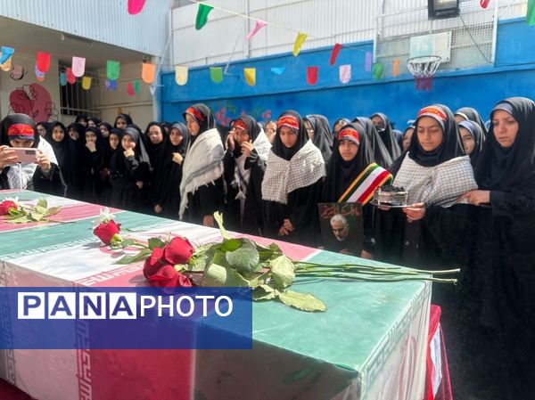 افتتاح وتشکیل سنگر رفافت در دبیرستان دخترانه امام حسین (ع) واحد۳