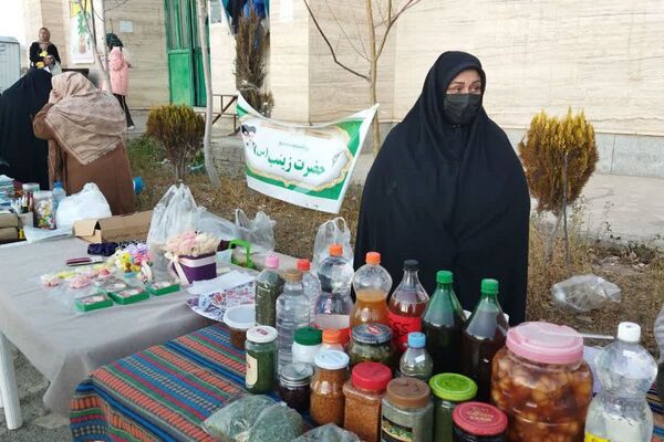 برپایی غرفه‌های اقتصاد مقاومتی؛ نماد شکوفایی و هم‌افزایی در هفته بسیج