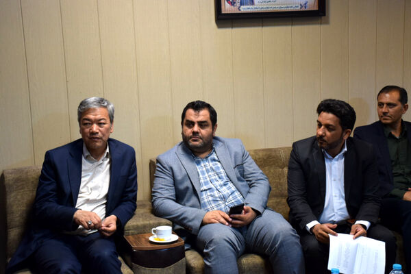 نشست جمع‌بندی طرح نهضت ملی مدرسه‌سازی در تربت‌حیدریه 