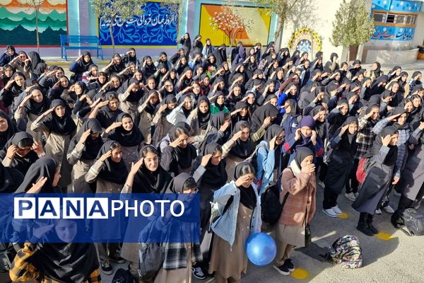 همزمان با سراسر کشور،دانش آمپزان  مدارس ملارد با شور و شوق به سوی مدارس شتافتند 