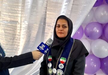 برگزاری جشن نیکوکاری در دبیرستان فاطمه الزهرا(س)