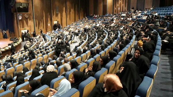 آیینه‌ تلاش کارمندان دانشگاه فردوسی مشهد