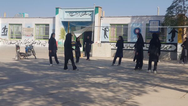 المپیاد ورزشی در مدرسه گلشاد خلیل آباد 