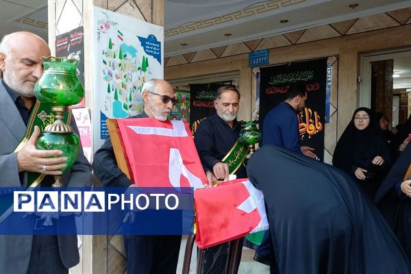 عطر حرم در کلاس‌های دبستان شهید باهنر۲