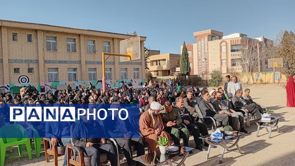 از حماسه تا آینده؛ مدارس، ادامه‌دهندگان راه نور در ۴۷ سالگی انقلاب