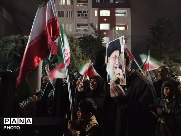چهارشنبه سوری متفاوت در بلوار فضل نیشابور 