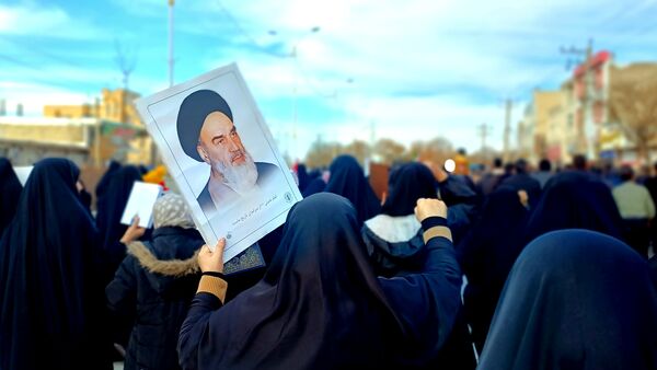 هم صدایی مردم رزن برای سرکوب اغتشاشات 