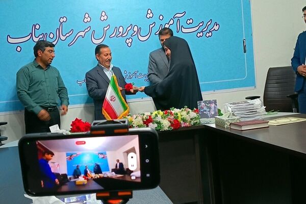 تقدیر از دانش‌آموز خبرنگاران بناب بمناسبت ۲۴سالگی خبرگزاری پانا