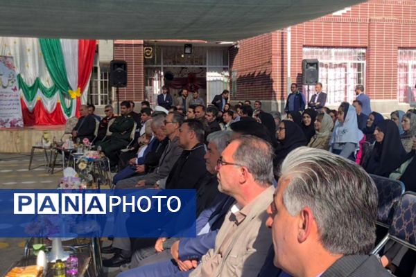 افتتاح ۱۱پروژه ورزشی ؛ طرح میدان همدلی در آباده