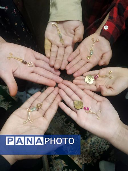 جشن شب یلدایی دختر و مادران در مسجد النبیین بیرجند