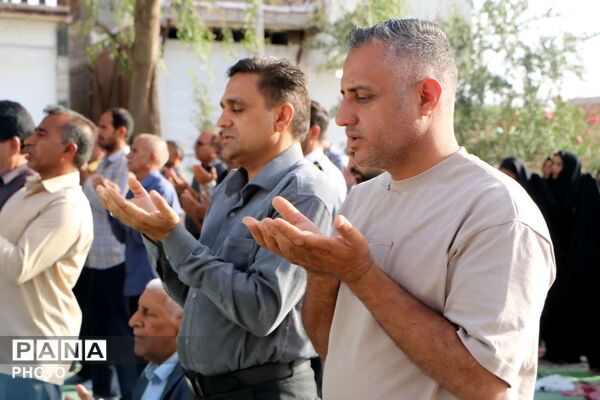 شکوه بندگی در عید قربان؛ فهرج یکپارچه غرق در نیایش شد