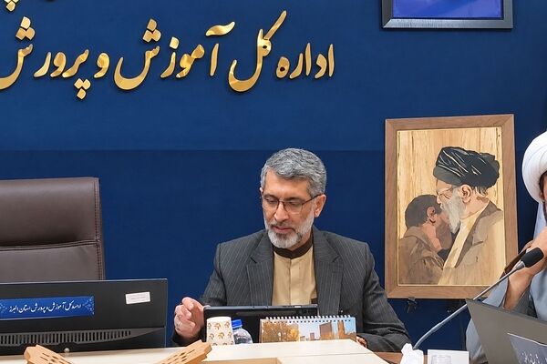  مدرسه محل ساختن انسان و آینده کشور است