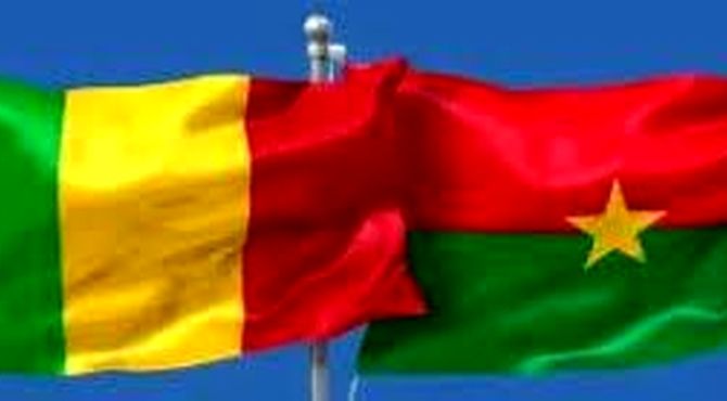 ورود شهروندان آمریکا به مالی و بورکینافاسو ممنوع شد