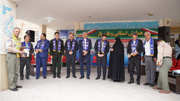 همایش استانی «وطن‌یار» در مدرسه کوثر اراک با حضور قائم‌مقام سازمان دانش‌آموزی کشور