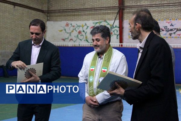 کارگاه آموزشی مهارت افزایی مربیان پیشتاز در بهارستان ۲