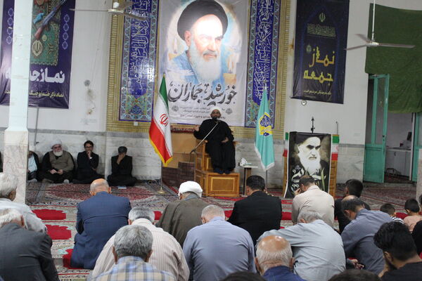برگزاری مراسم گرامیداشت سالگرد ارتحال امام خمینی (ره) در شهر درق