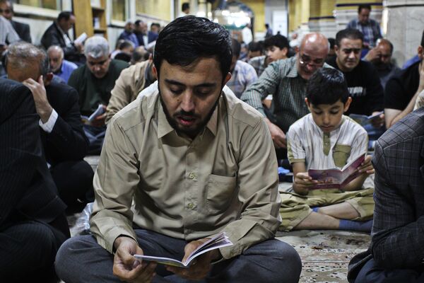 از شب قدر تا عرفه؛ نجواهای عاشقانه در حسینیه اعظم زنجان 