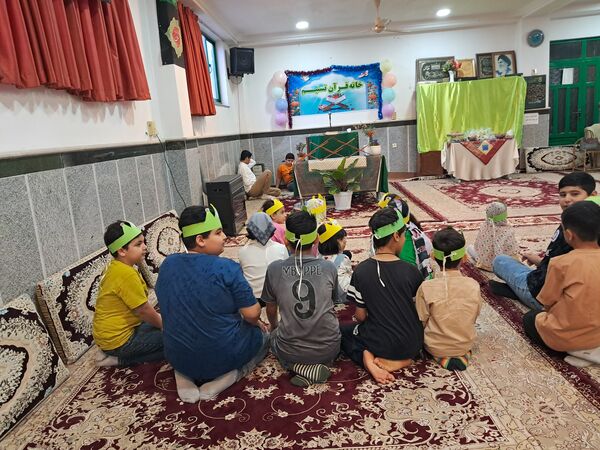جشن اختتامیه خانه قرآن تسنیم در حسینیه اباذر
