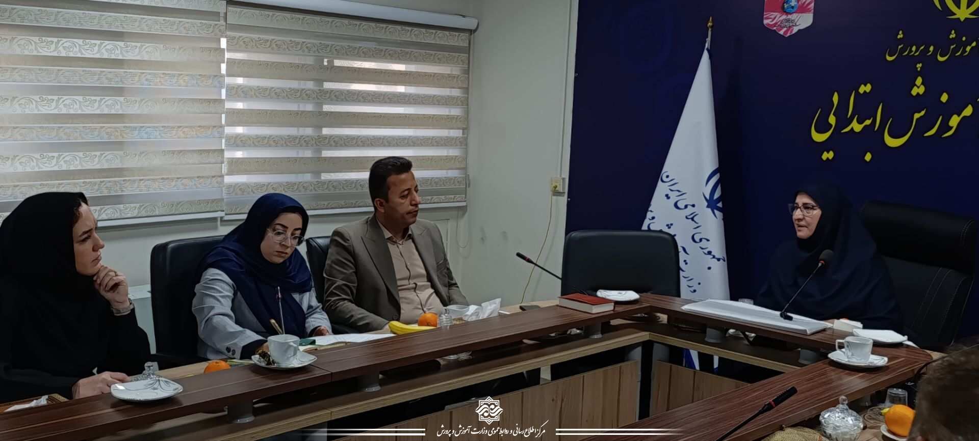هم‌افزایی آموزش و حمایت اجتماعی برای کاهش فقر یادگیری و پیشگیری از بازماندگی از تحصیل 