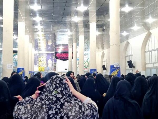 نهم ذی‌الحجه روز عرفه، روز نیایش و عبادت