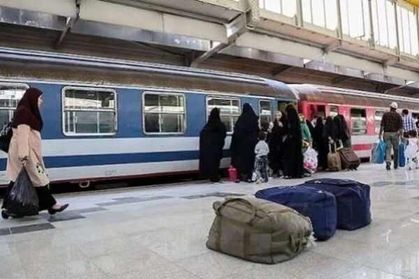 آغاز پیش‌فروش بلیت قطارهای شهریور از دوشنبه