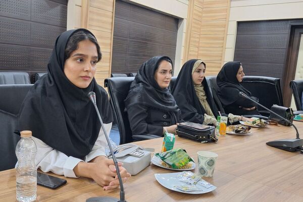 برگزاری نشست تخصصی شاعران و نویسندگان ملاردی 