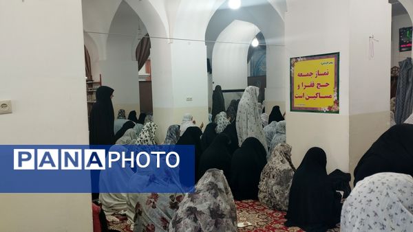 برپایی میز خدمت در مصلی نماز جمعه شهرستان خلیل‌آباد