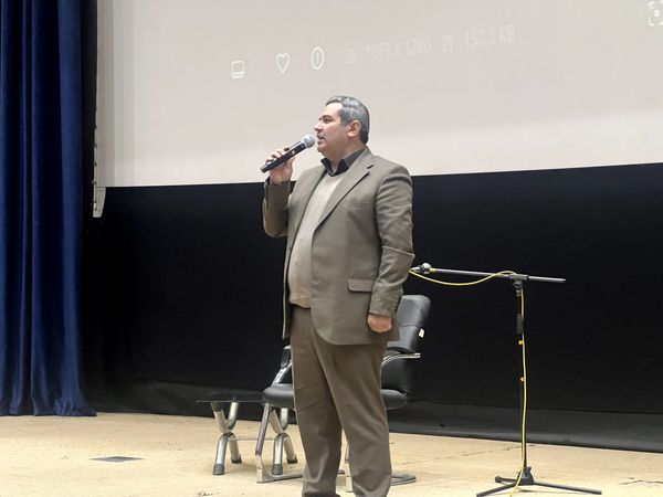 جشن بزرگ انقلاب در هشتگرد 