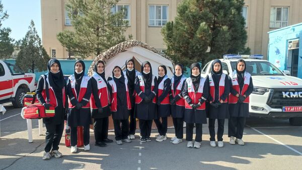 گرامیداشت پدافند غیرعامل با حضور مسئولان شهرستان در دبیرستان وکیلی ۹
