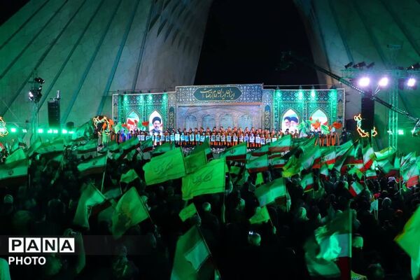 خروشان جمعیت در سراسر مناطق تهران