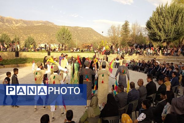 جشن نوروزگاه در پارک ساحلی یاسوج 