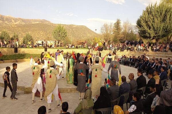 جشن نوروزگاه در پارک ساحلی یاسوج 