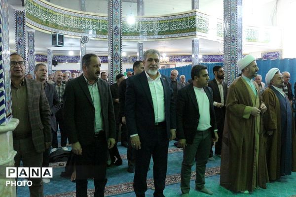 نماز جمعه‌ای با عطر ماه رمضان در شهرستان فیروزکوه