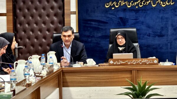 جلسه توسعه فعالیت‌های تربیتی و فرهنگی در گلستان