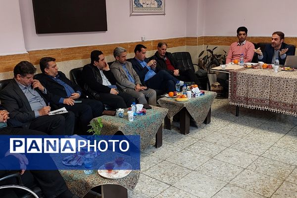 گردهمایی نمایندگان مدیران مناطق شهرستان‌های استان‌‌تهران در بهارستان‌۲