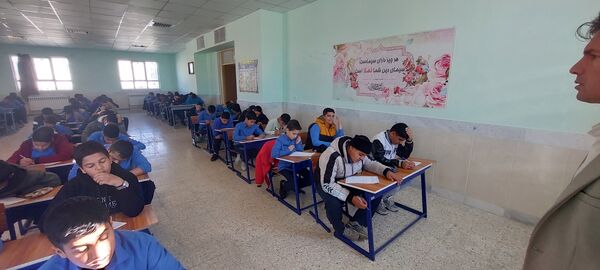 برگزاری امتحانات نوبت اول دبیرستان مرحوم اسماعیلی